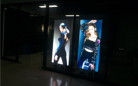 商場易拉寶展示牌led電子屏批發(fā)廠家