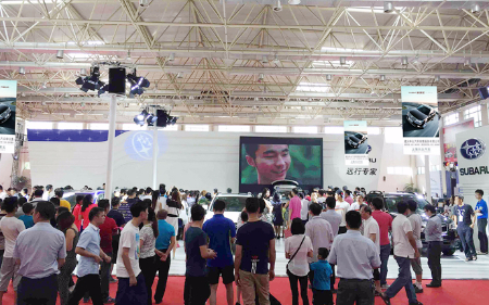 便攜可折疊led廣告屏，助力展會(huì)大放光彩